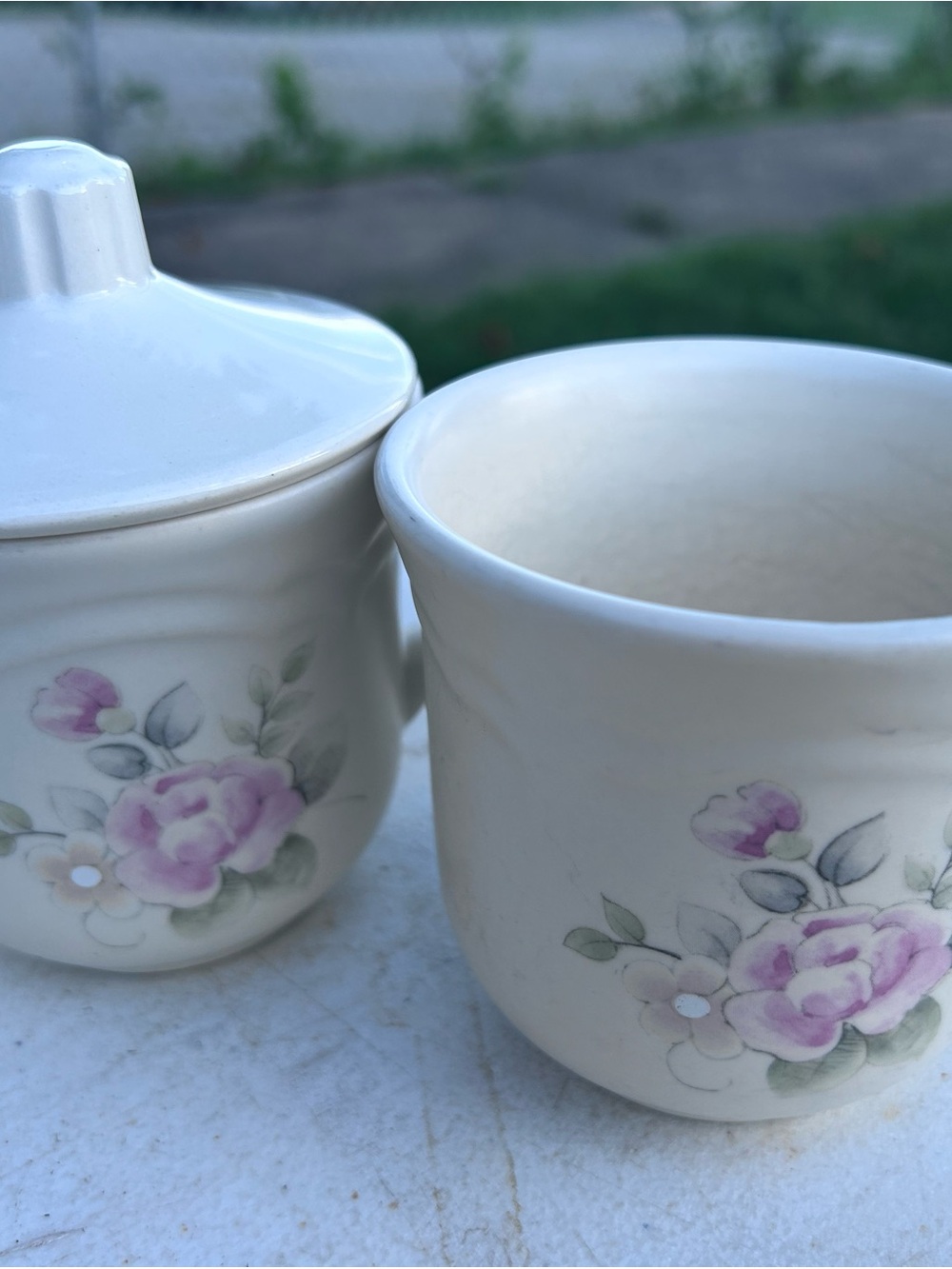 Vintage Pfaltzgraff Tea Rose Mugs Lot of 9 + 1 Lid Matching
